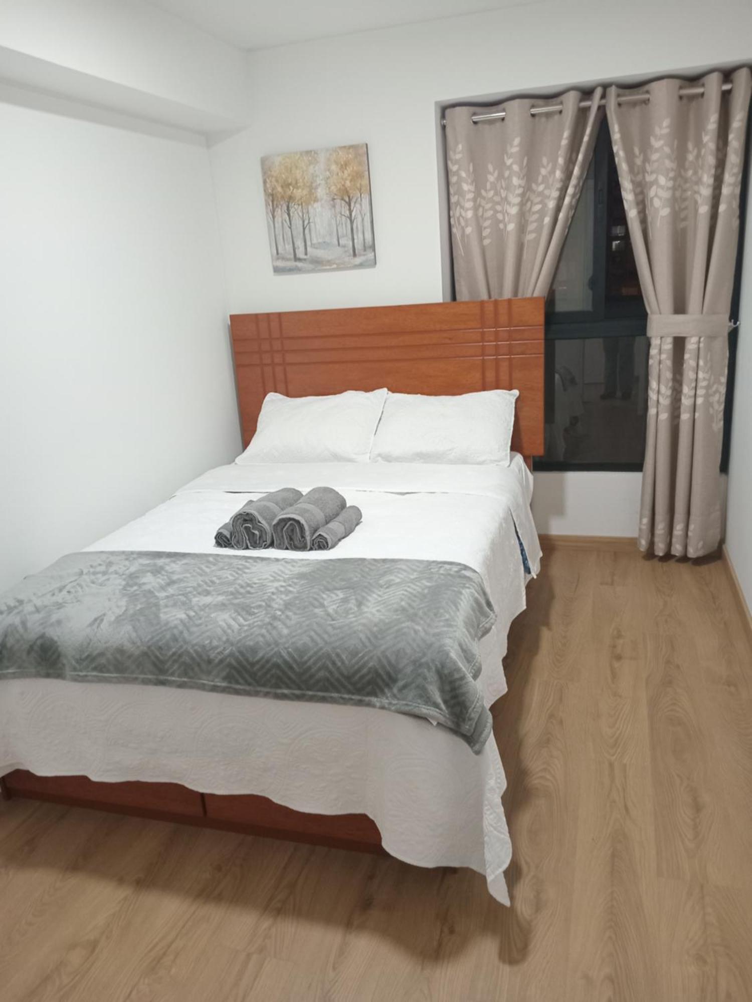 Departamento Pardo Miraflores * Lima