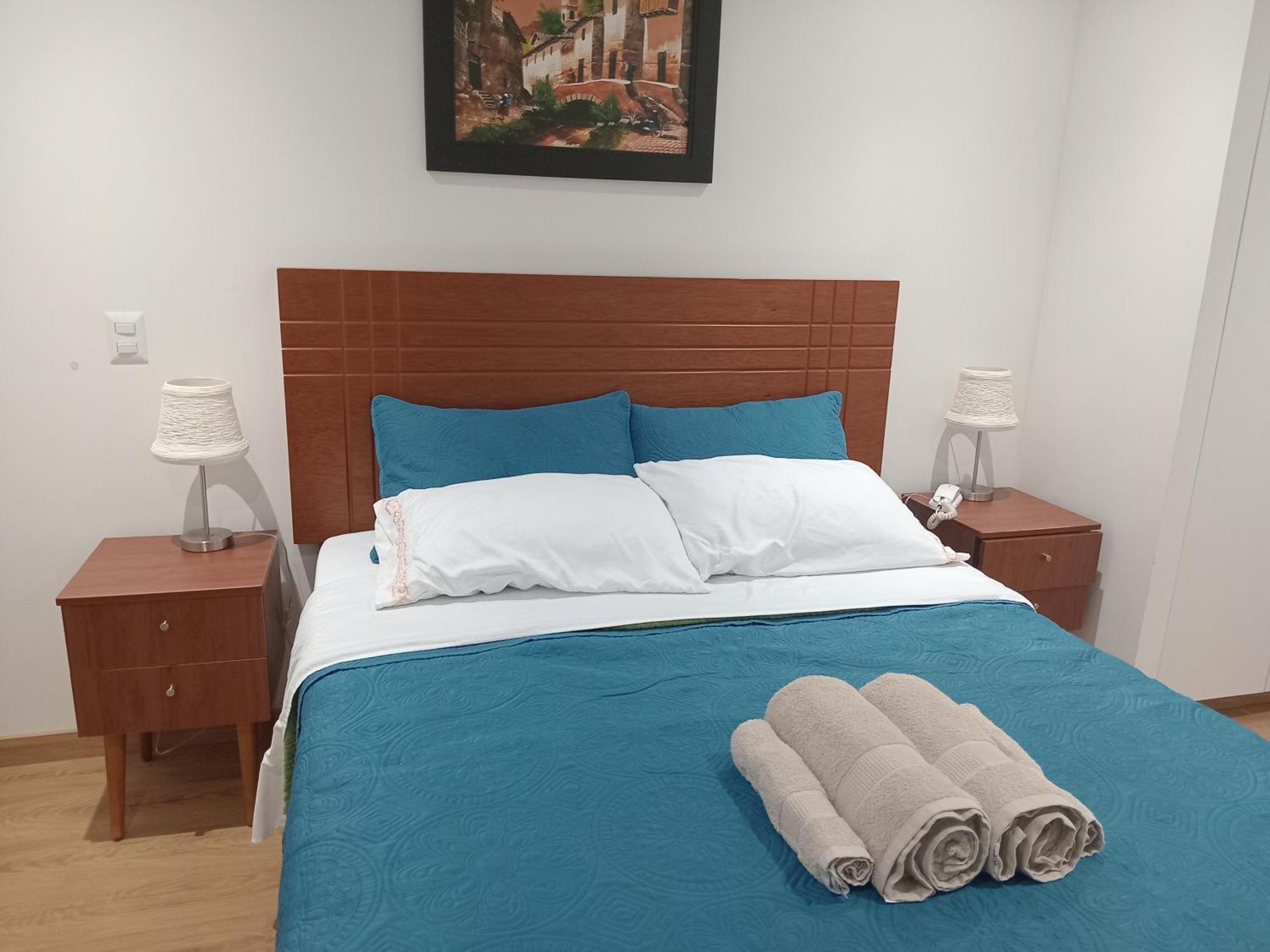 Departamento Pardo Miraflores * Lima